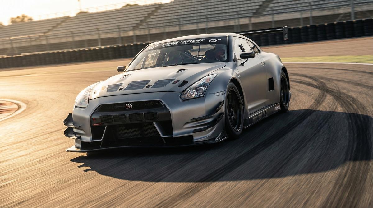 探花性能车短视频